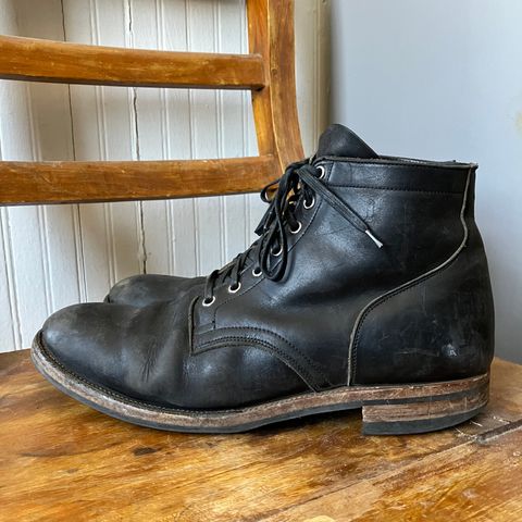 Viberg Service Boot in Horween Black Chromexcel