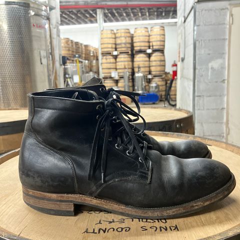 Viberg Service Boot in Horween Black Chromexcel