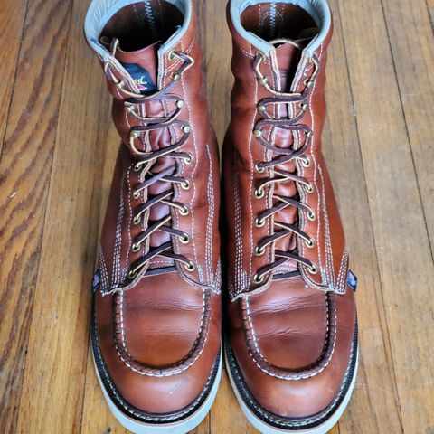 View photo of Thorogood 8" Moc Toe in Unknown Material