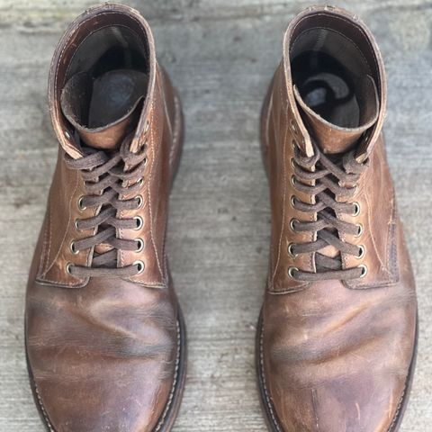 Oak Street Bootmakers Trench Boot in Horween Natural Chromexcel