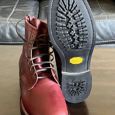 Caswell Garrett in Gallun Burgundy Viking Calf