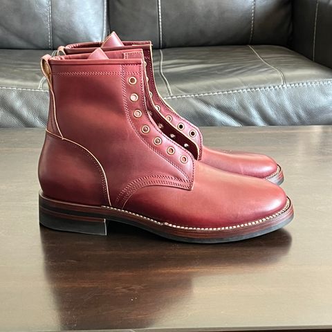 Caswell Garrett in Gallun Burgundy Viking Calf