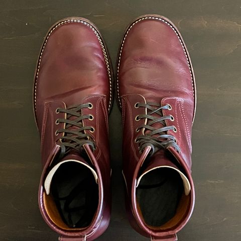 Caswell Garrett in Gallun Burgundy Viking Calf