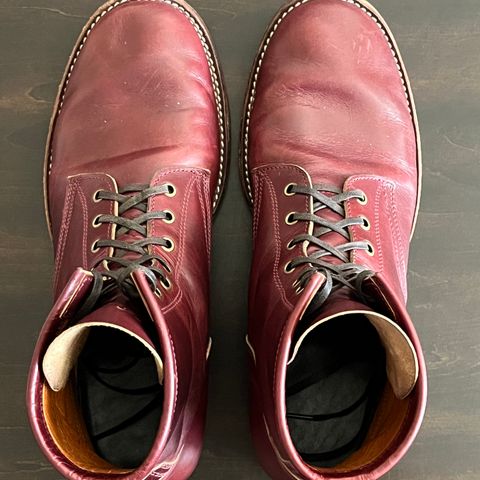 Caswell Garrett in Gallun Burgundy Viking Calf