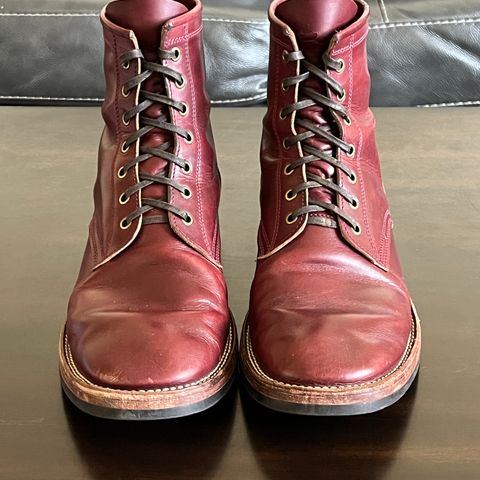 Caswell Garrett in Gallun Burgundy Viking Calf