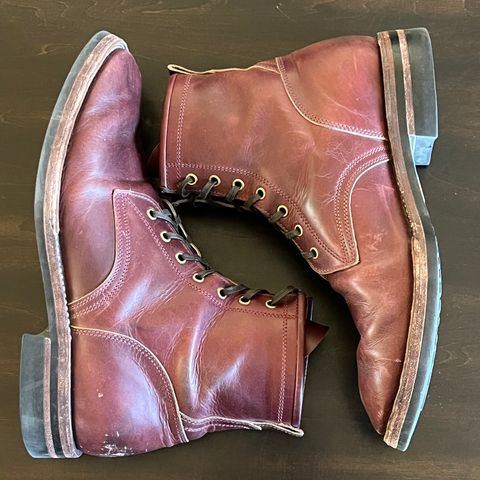 Caswell Garrett in Gallun Burgundy Viking Calf