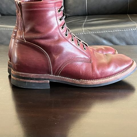 Caswell Garrett in Gallun Burgundy Viking Calf