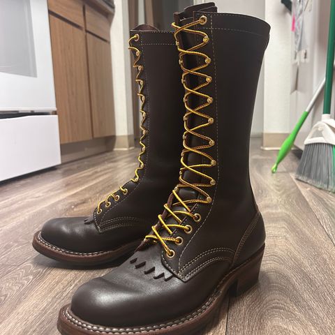 White's Smokejumper in Seidel Brown Dress