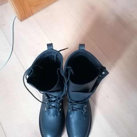 Nicks Ranger in Black Heavy Duty