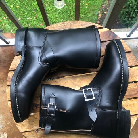 Viberg Engineer in Maryam Black Horsebutt