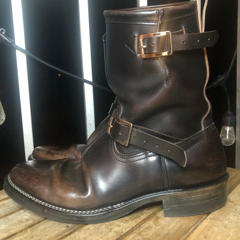Viberg Engineer in Maryam Black Horsebutt