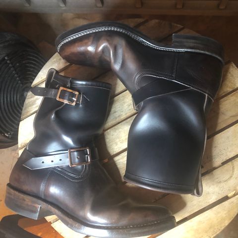 Viberg Engineer in Maryam Black Horsebutt