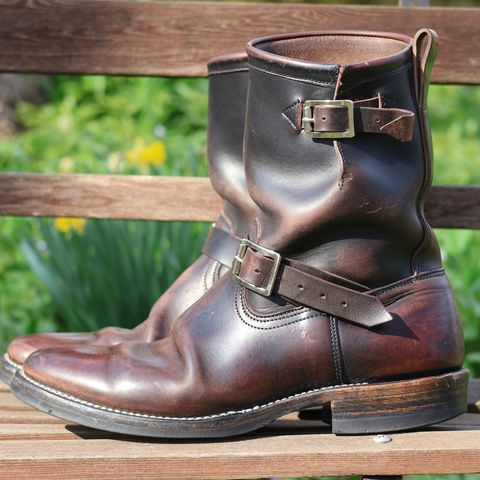 Viberg Engineer in Maryam Black Horsebutt