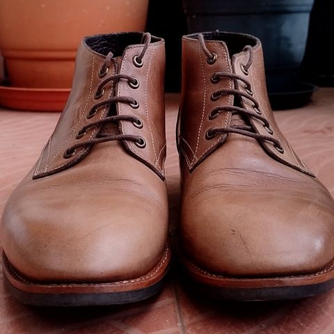 BLKBRD Walburg 5-Eyelet Chukka Boot in Horween Natural Chromexcel
