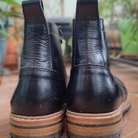 Craft & Glory Monkey Explorer Boots in Raven Black Buffalo Leathee
