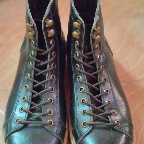 Craft & Glory Monkey Explorer Boots in Raven Black Buffalo Leathee