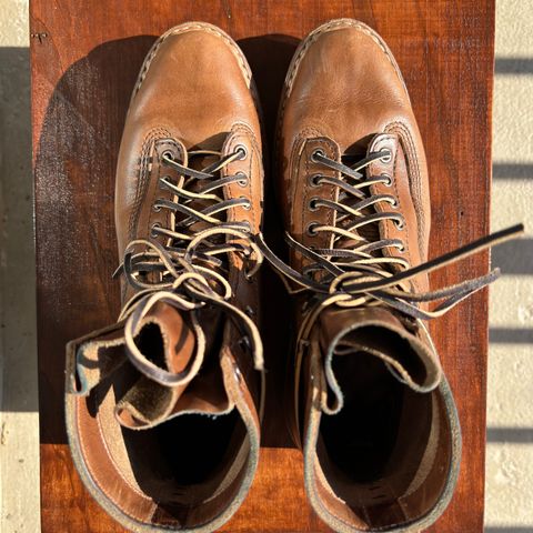 White's 350 Cutter in Horween Natural Chromexcel
