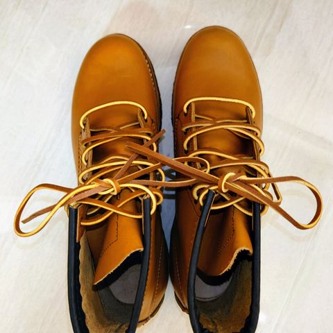 View photo of Red Wing Beckman in S.B. Foot Chestnut Featherstone