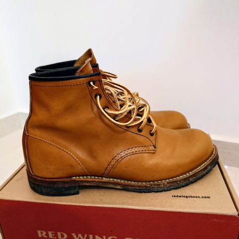 View photo of Red Wing Beckman in S.B. Foot Chestnut Featherstone