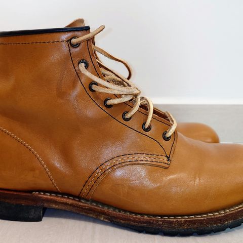 Search result thumbnail of Red Wing Beckman in S.B. Foot Chestnut Featherstone