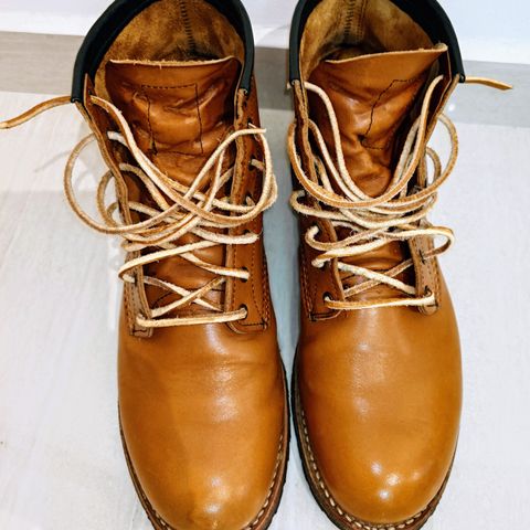 View photo of Red Wing Beckman in S.B. Foot Chestnut Featherstone