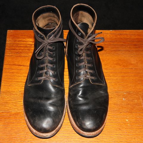 Oak Street Bootmakers Trench Boot in Horween Black Chromexcel