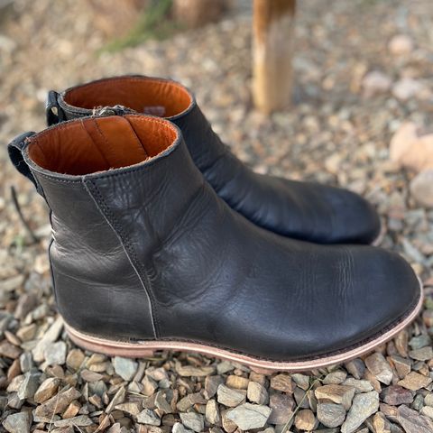 View photo of HELM Boots The Pablo in B' Leather Black Balthazar