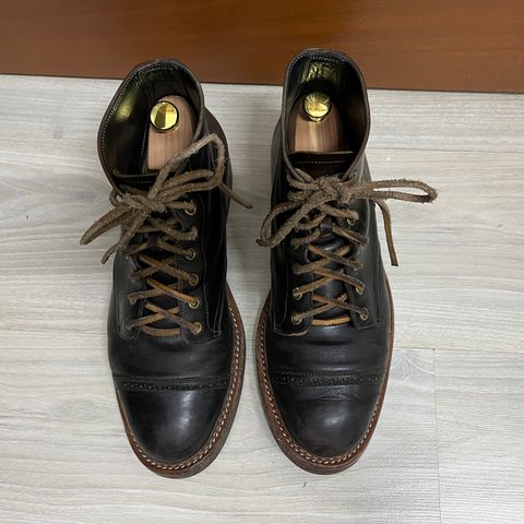 View photo of Onderhoud SVC03 Service Boot in Maryam Toscanello Horsebutt Overdyed Black