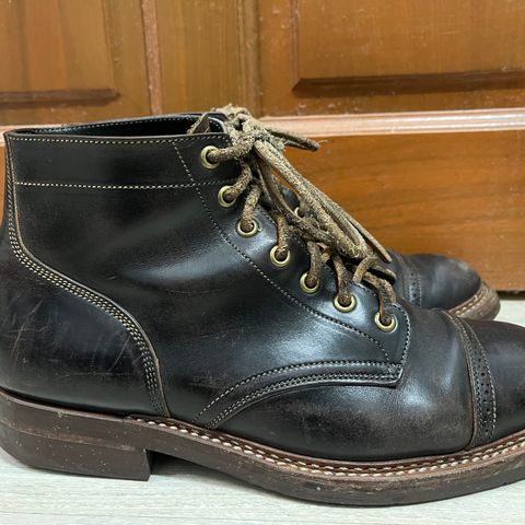 View photo of Onderhoud SVC03 Service Boot in Maryam Toscanello Horsebutt Overdyed Black