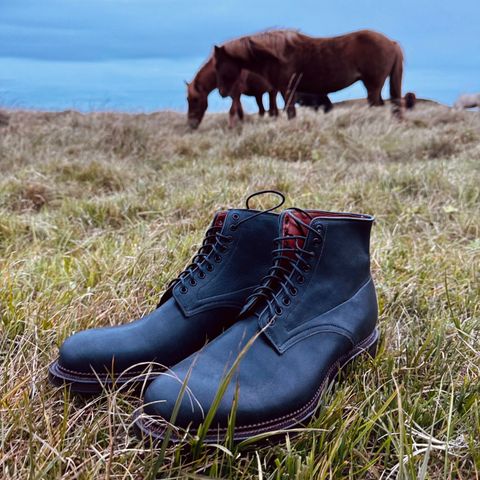 Viberg Navvy Boot in Horween Black Washed Chromexcel & Washed Chromexcel