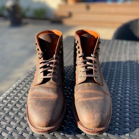 Grant Stone Edward Boot in C.F. Stead Tobacco Waxy Commander Suede
