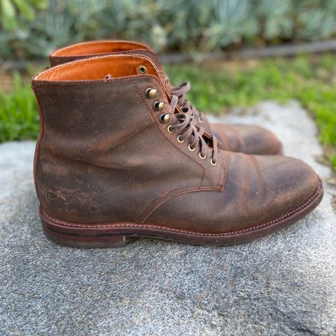 Grant Stone Edward Boot in C.F. Stead Tobacco Waxy Commander Suede