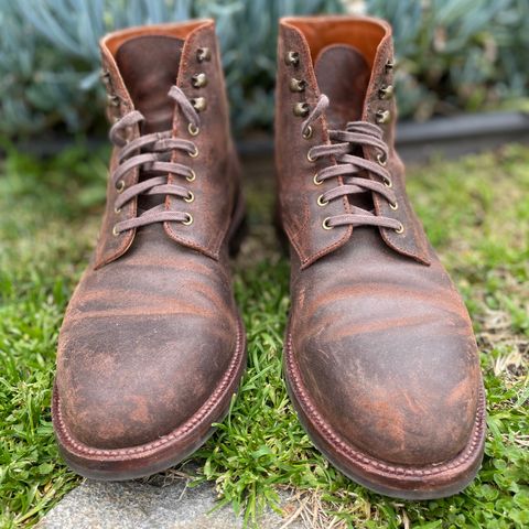 Grant Stone Edward Boot in C.F. Stead Tobacco Waxy Commander Suede
