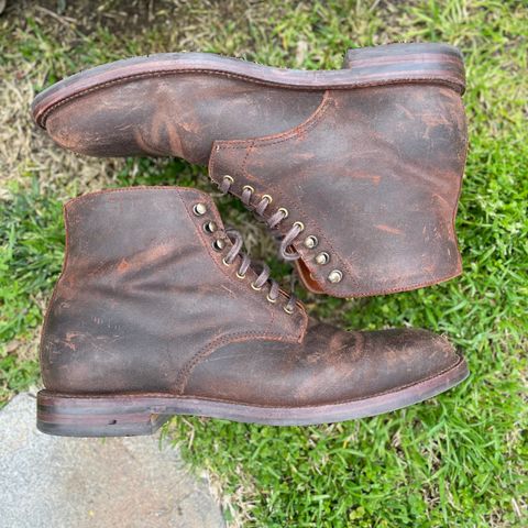 Grant Stone Edward Boot in C.F. Stead Tobacco Waxy Commander Suede