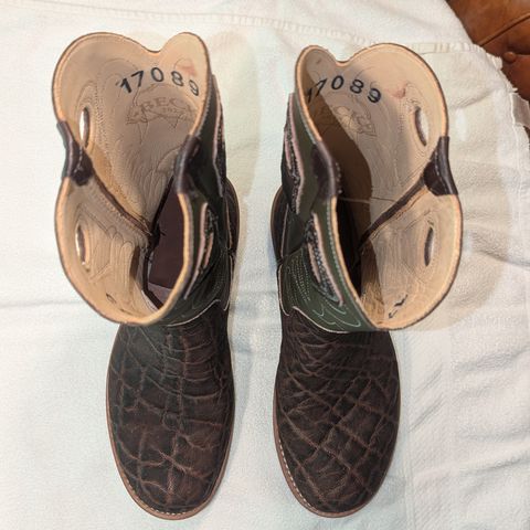 Beck Custom Cowboy Boots in Brown Elephant