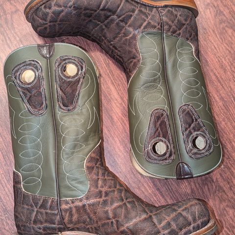 Beck Custom Cowboy Boots in Brown Elephant