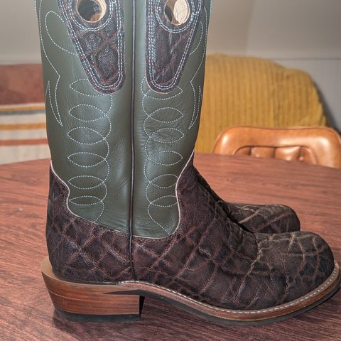 Beck Custom Cowboy Boots in Brown Elephant