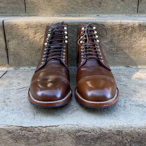 View photo of Viberg Service Boot BCT in Horween Mahogany Shell Cordovan