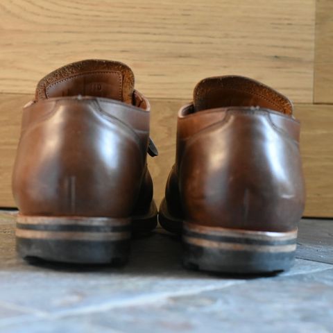 View photo of Viberg 145 Oxford in Horween Natural Essex Workshoe Butt