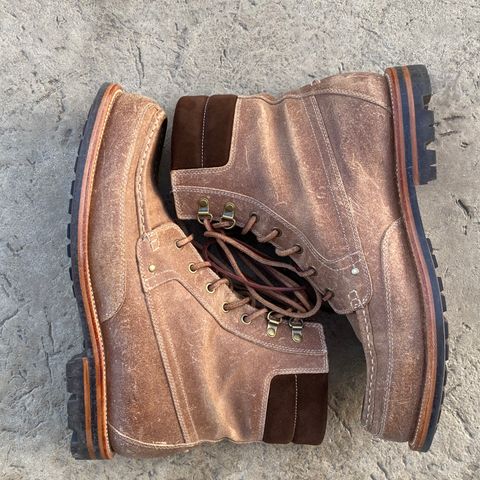 Grant Stone Field Boot in C.F. Stead Natural Waxy Commander Suede