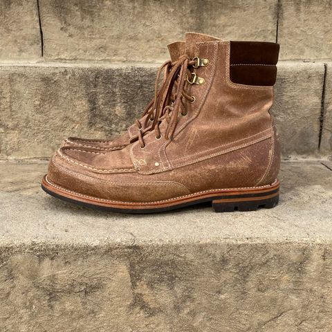 Grant Stone Field Boot in C.F. Stead Natural Waxy Commander Suede