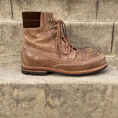 Grant Stone Field Boot in C.F. Stead Natural Waxy Commander Suede