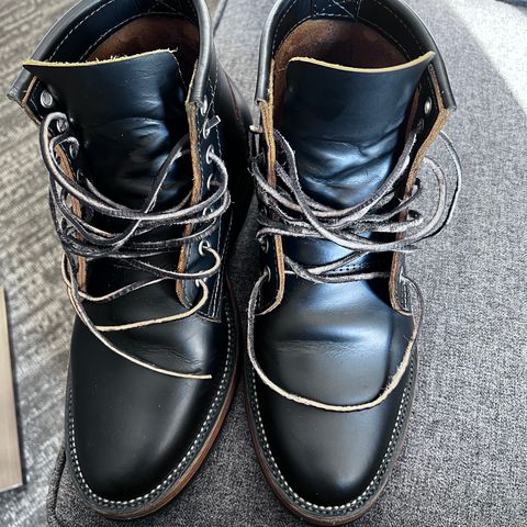 Santalum x PTC The Klondike Service Boot in S.B. Foot Black Klondike