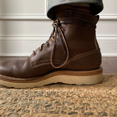 View photo of White's 350 Cruiser in Horween Natural Waxed Flesh