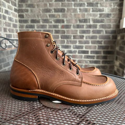 Truman Moc Toe in British Tan Grizzly