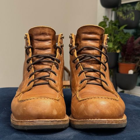 View photo of Truman Moc Toe in British Tan Grizzly