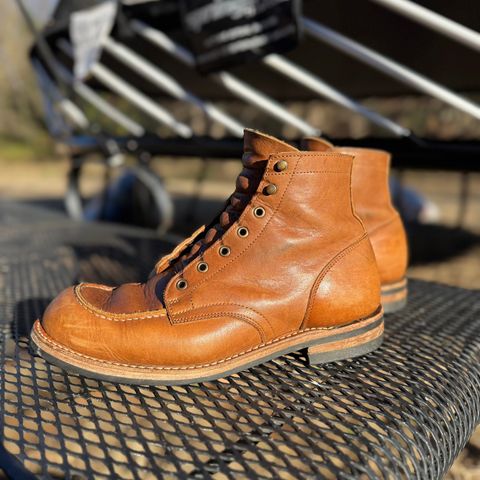 Truman Moc Toe in British Tan Grizzly