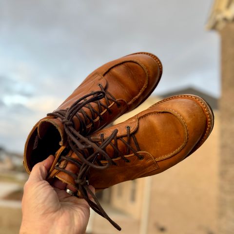 Truman Moc Toe in British Tan Grizzly