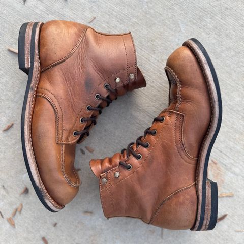 Truman Moc Toe in British Tan Grizzly