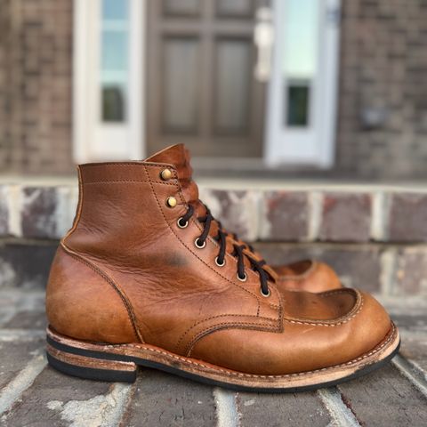 Truman Moc Toe in British Tan Grizzly